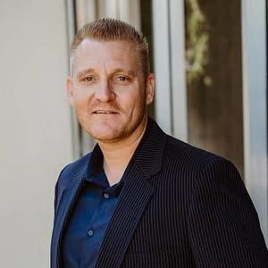 Meet your Posher, Nathaniel